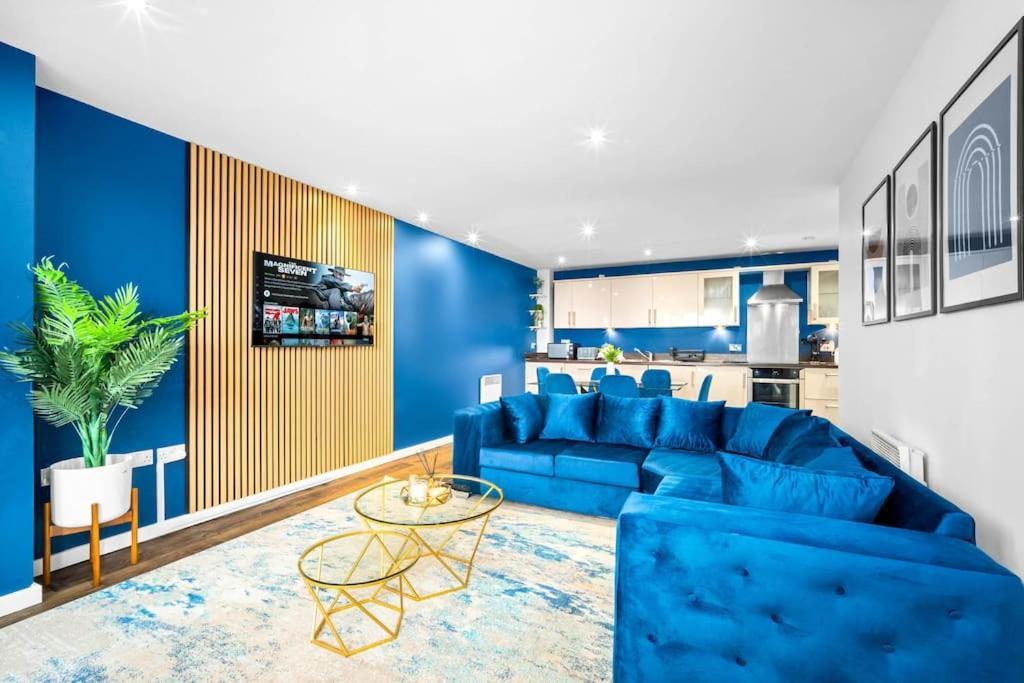 Spacious 2 Bed Apt B'Ham Cc With Parking Sleeps 7 Бірмінгем Екстер'єр фото